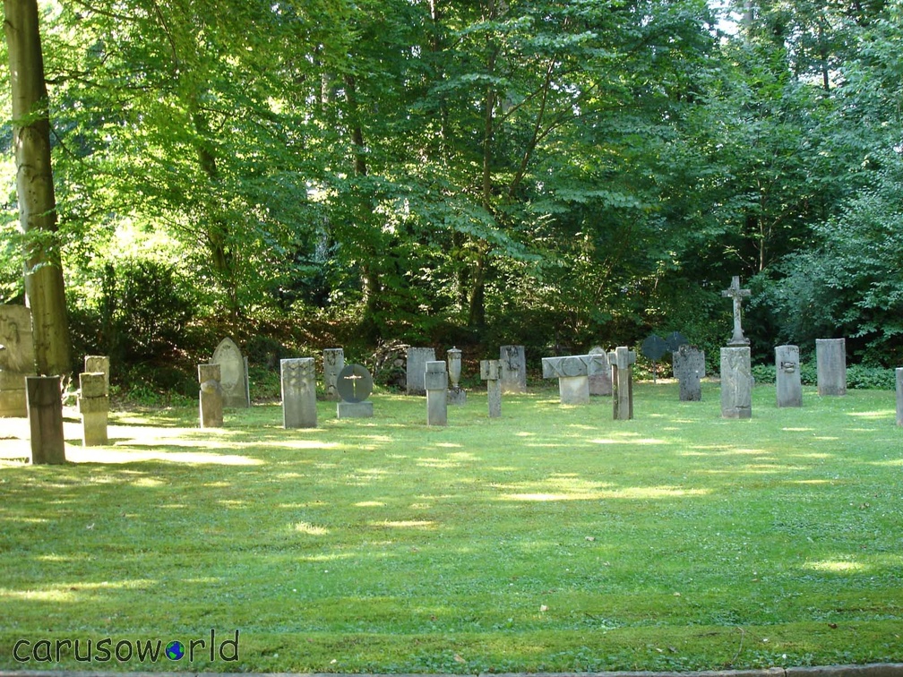 schosshaldenfriedhofbern07.jpg